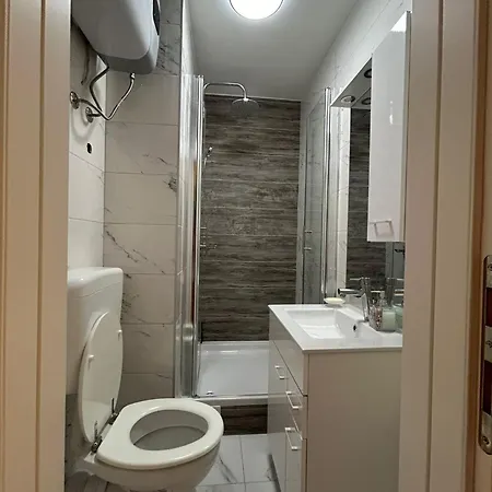 Studio Shalom For 2 Persons In * Омиш