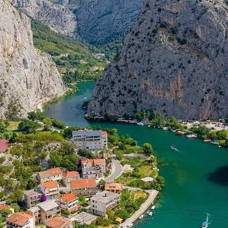 Studio Shalom For 2 Persons In * Omiš